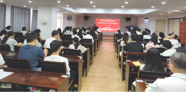 江西省人力资源开发研究院召开 “高效统筹发展和安全 建设更高水平平安研究院”大会